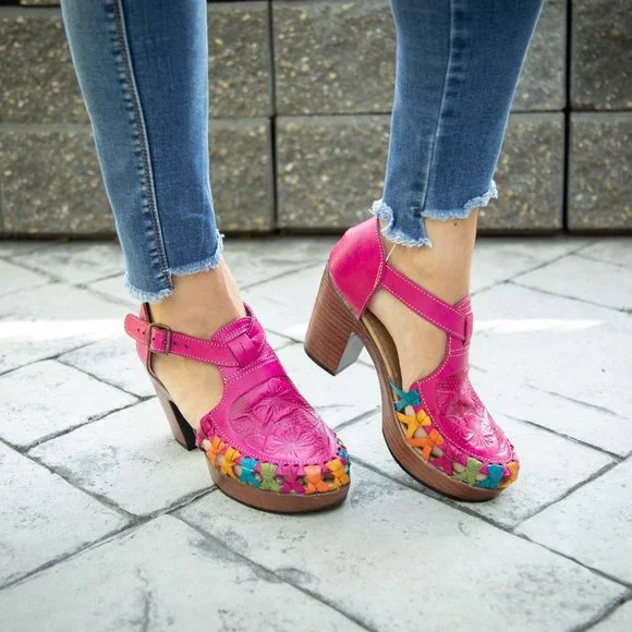 Handmade Ethnic Mexican shoes - Picture 9 of 10